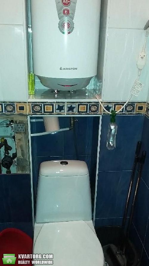 Sell 3-room apartment. Киев,  Радунская — photo 9