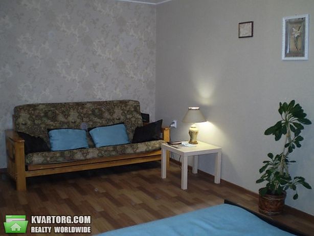 Rent out 1-room apartment. Харьков, Велентиновская — photo 1