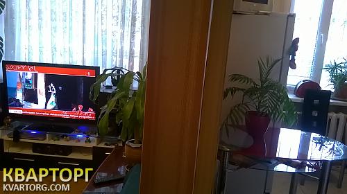 Sell 2-room apartment. Киев,  Воссоединения пр — photo 9
