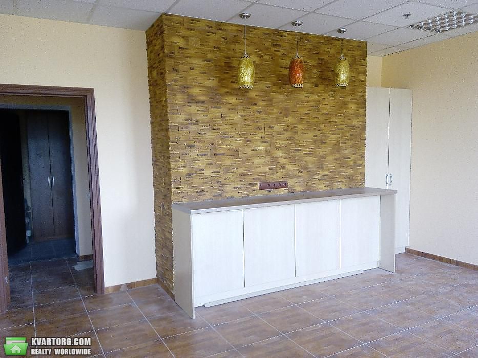 Rent out office. Киев, пр-кт Воссоединения — photo 1