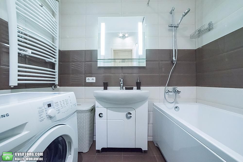 Rent out 2-room apartment. Киев, Сикорского ул. — photo 9