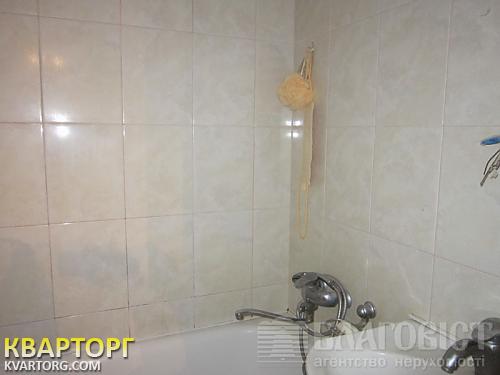 Sell 2-room apartment. Киев, ул. С. Крушельницкой — photo 3