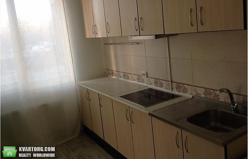 Rent out 3-room apartment. Киев,  Ломоносова — photo 3
