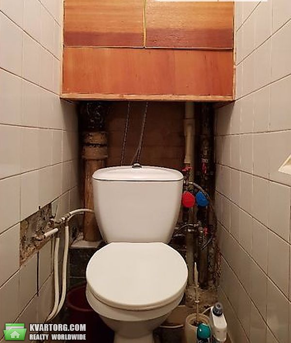 Sell 2-room apartment. Киев,  Краснова — photo 8