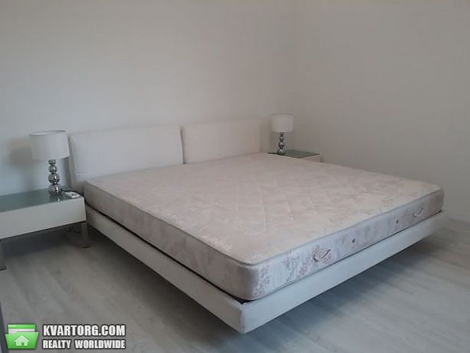 Rent out 1-room apartment. Киев,  Героев Севастополя — photo 7
