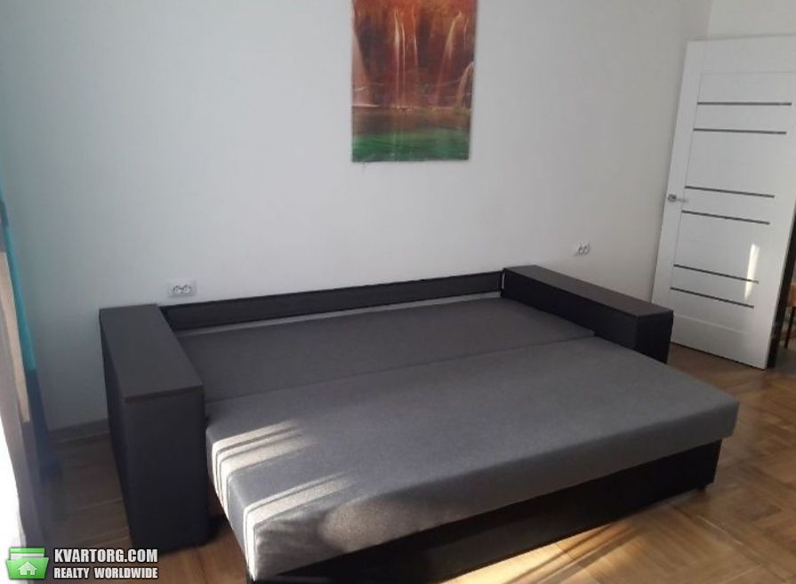 Rent out 1-room apartment. Киев,  Петропавловская — photo 5