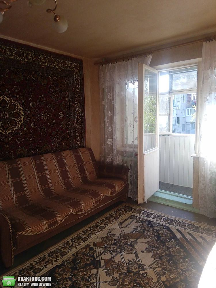 Rent out 1-room apartment. Днепропетровск, Косиора — photo 1