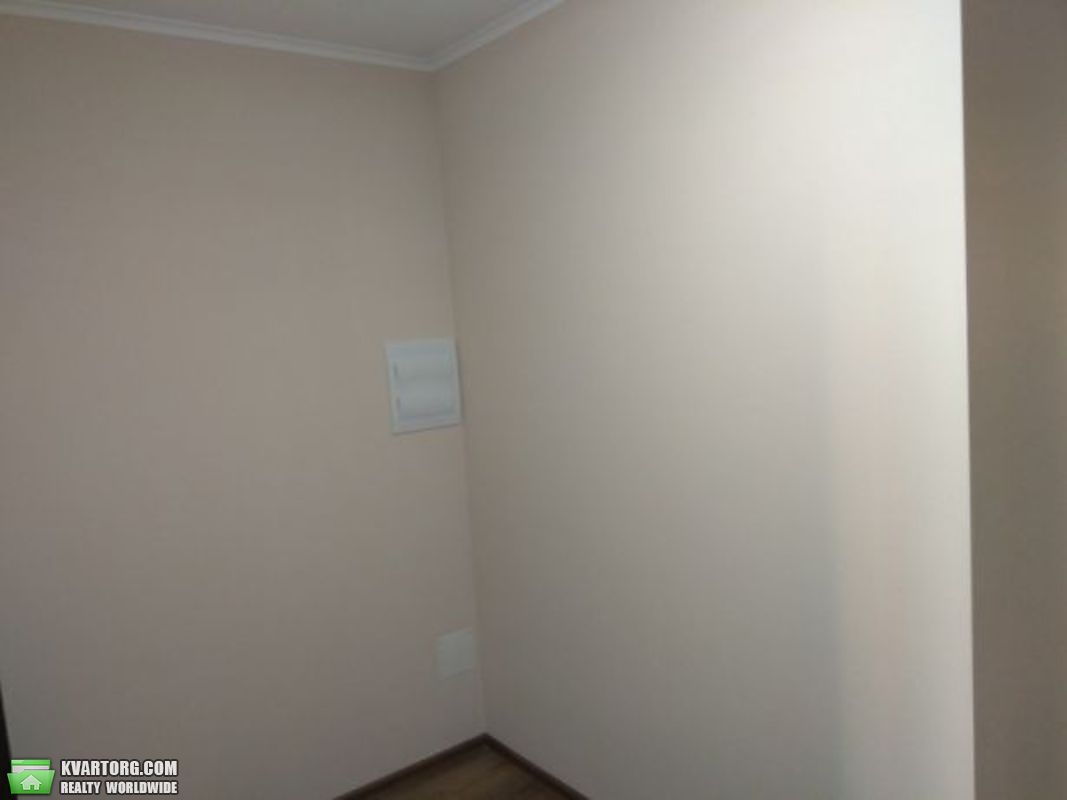 Sell 1-room apartment. Киев,  Дегтяренко — photo 2