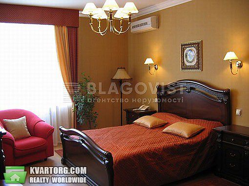Rent out 2-room apartment. Киев, Никольский пер. — photo 3