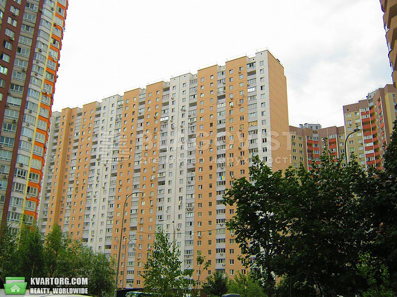 Sell 3-room apartment. Киев,  Урловская — photo 1