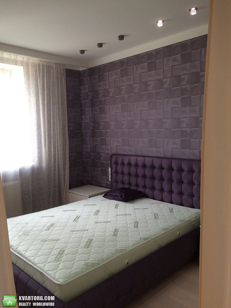 Rent out 1-room apartment. Киев,  Голосеевская — photo 2