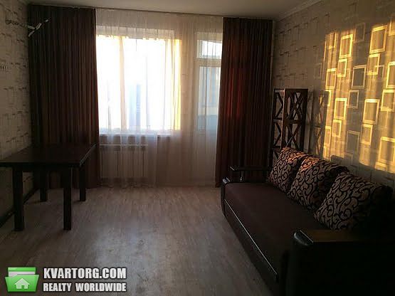 Rent out 4-room apartment. Киев,  Феодосийский пер — photo 1