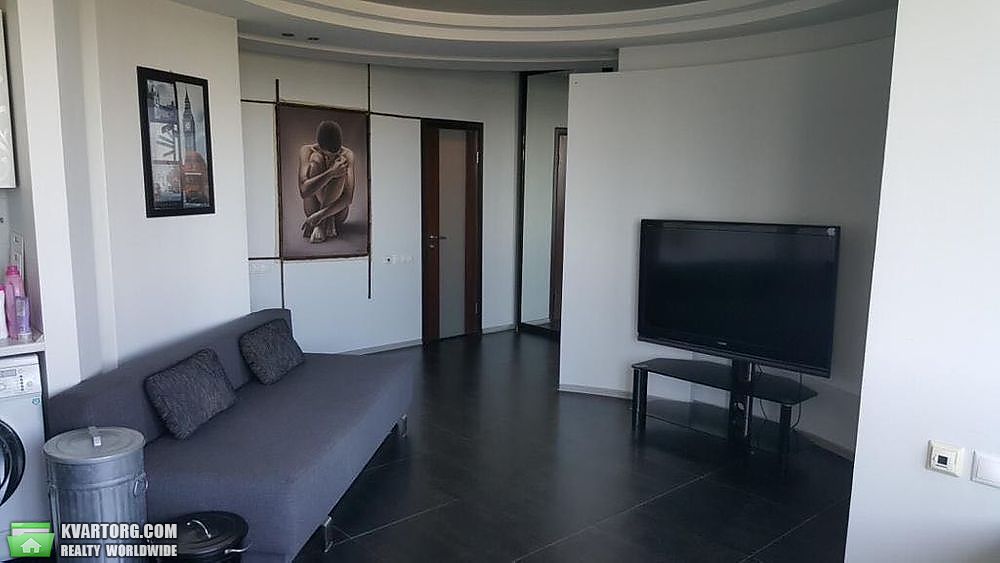 Sell 2-room apartment. Киев,  Днепровская наб — photo 4