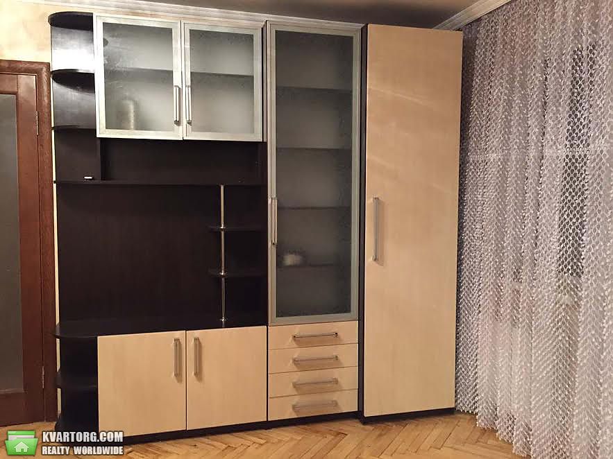 Rent out 2-room apartment. Киев,  Донца — photo 6