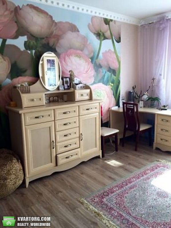 Sell 3-room apartment. Киев,  Урловская — photo 2