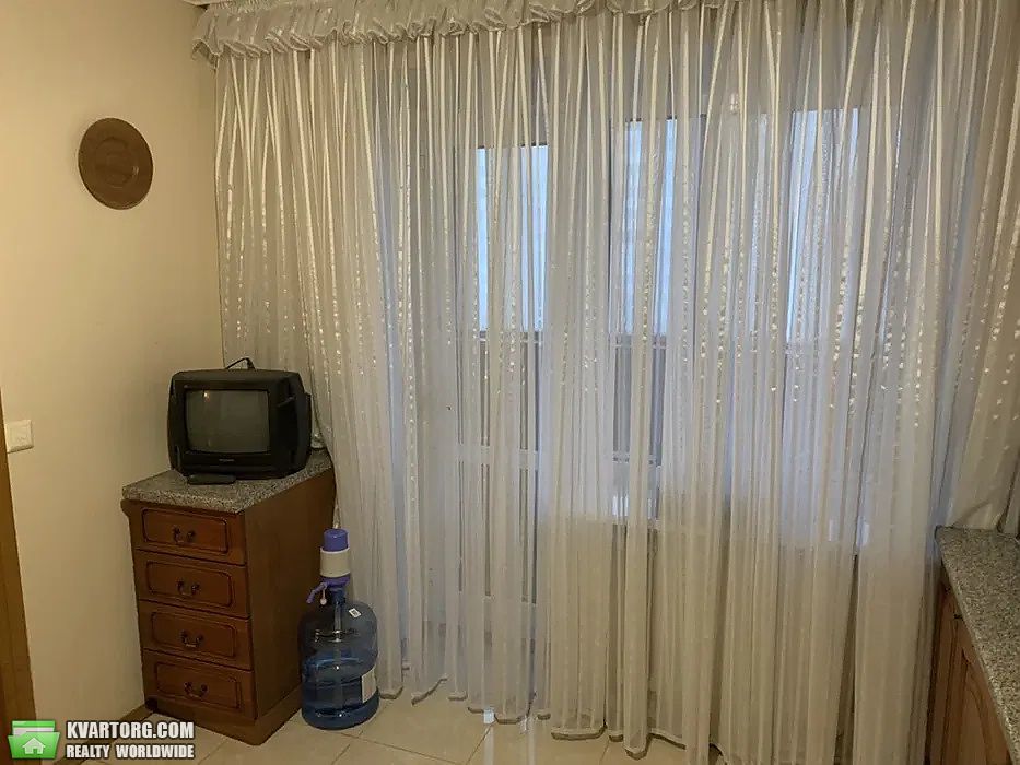 Sell 3-room apartment. Киев,  Харьковское шоссе — photo 10