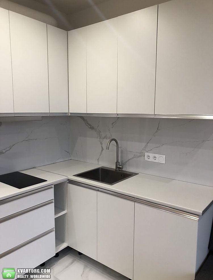 Rent out 1-room apartment. Львов, Трускавецкая — photo 1