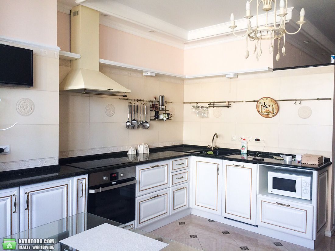 Rent out 3-room apartment. Киев,  Глушкова пр — photo 1