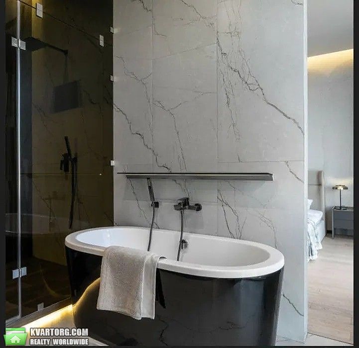 Rent out 2-room apartment. Киев,  Лабораторный пер — photo 6
