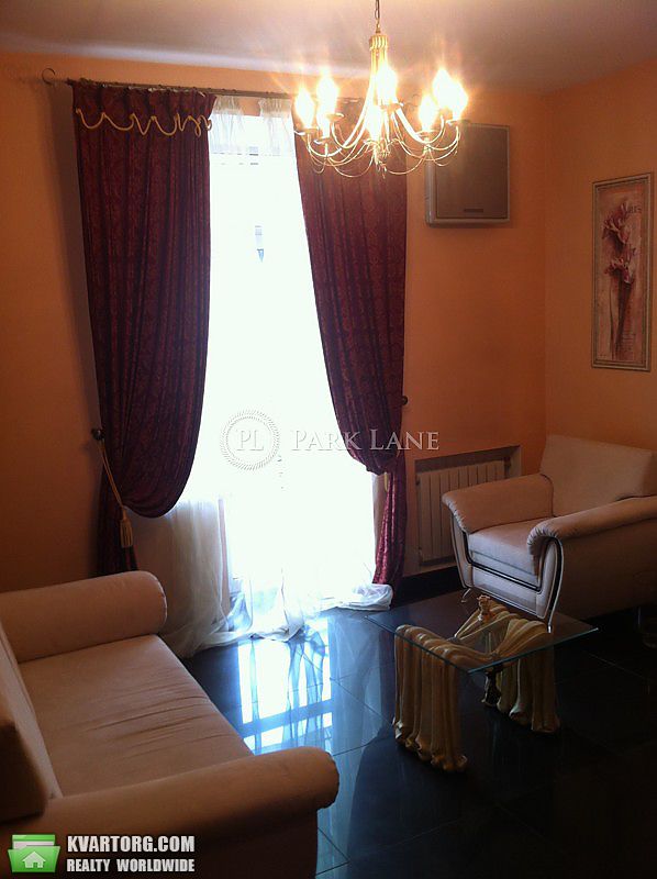 Rent out 3-room apartment. Киев,  Барбюса — photo 1