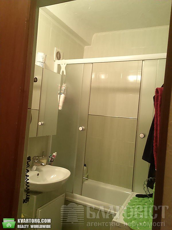 Sell 1-room apartment. Киев,  Лихачева — photo 8