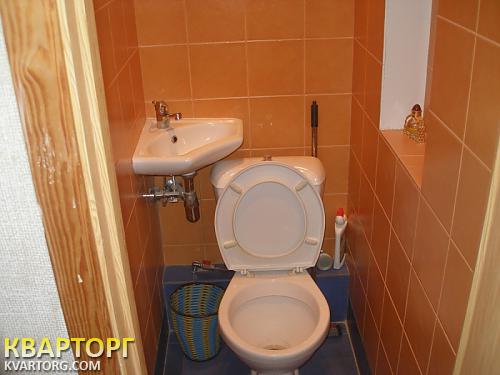 Rent out 2-room apartment. Киев,  Тропинина — photo 2