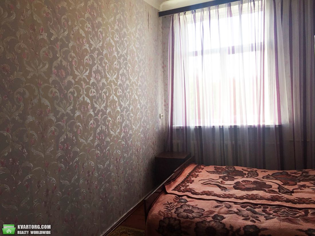 Rent out 2-room apartment. Киев,  Столичное шоссе — photo 4