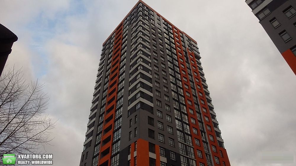 Sell 5-room apartment. Киев,  Бережанская — photo 1