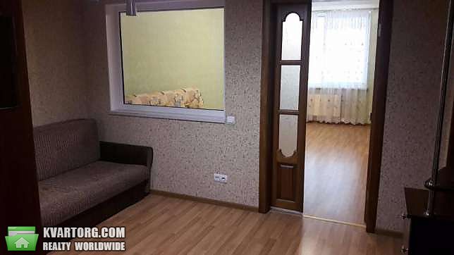Rent out 1-room apartment. Киев,  Олевская — photo 3