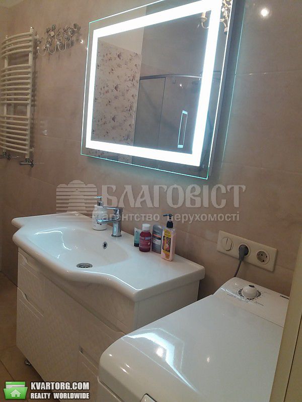 Rent out 2-room apartment. Киев,  Оболонская наб — photo 4