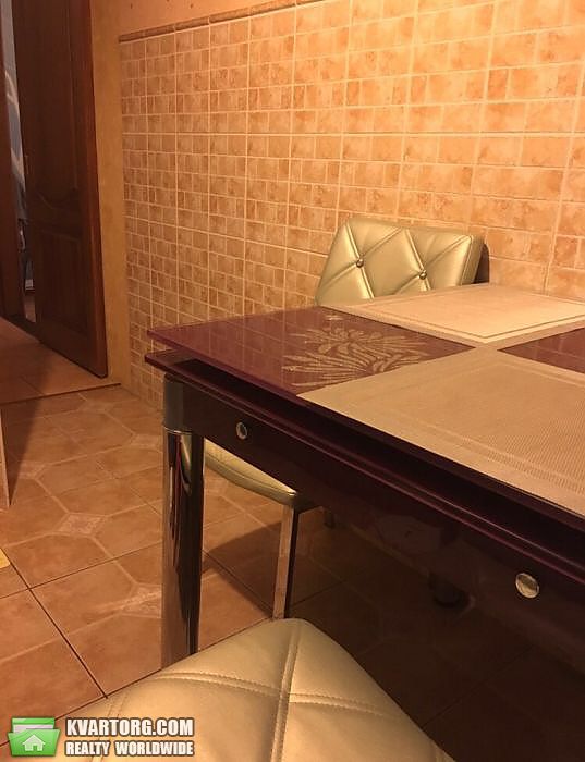 Sell 2-room apartment. Киев,  Огородная — photo 2