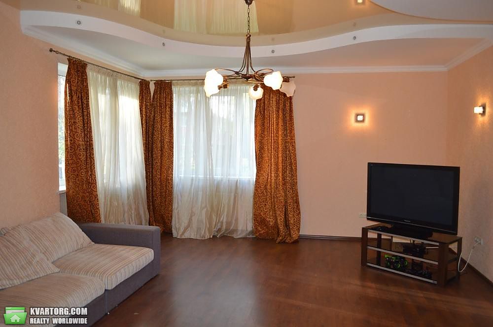 Rent out house. Киевская обл., Козин — photo 1