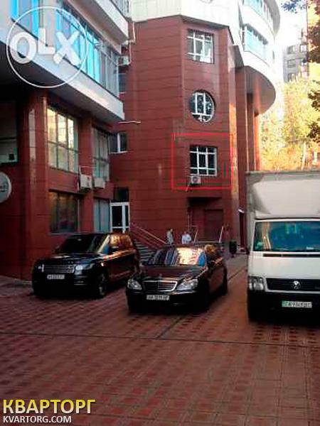 Rent out office. Киев, Кловский спуск — photo 1