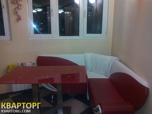Rent out 3-room apartment. Киев,  Днепровская наб — photo 8