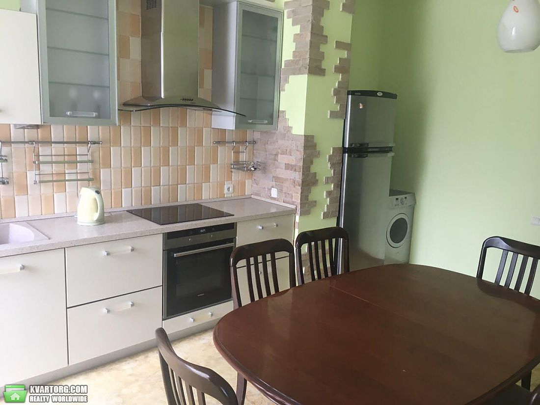 Rent out 3-room apartment. Киев,  Павловская — photo 5
