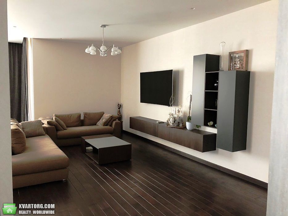 Rent out 4-room apartment. Киев,  Саперное поле — photo 4