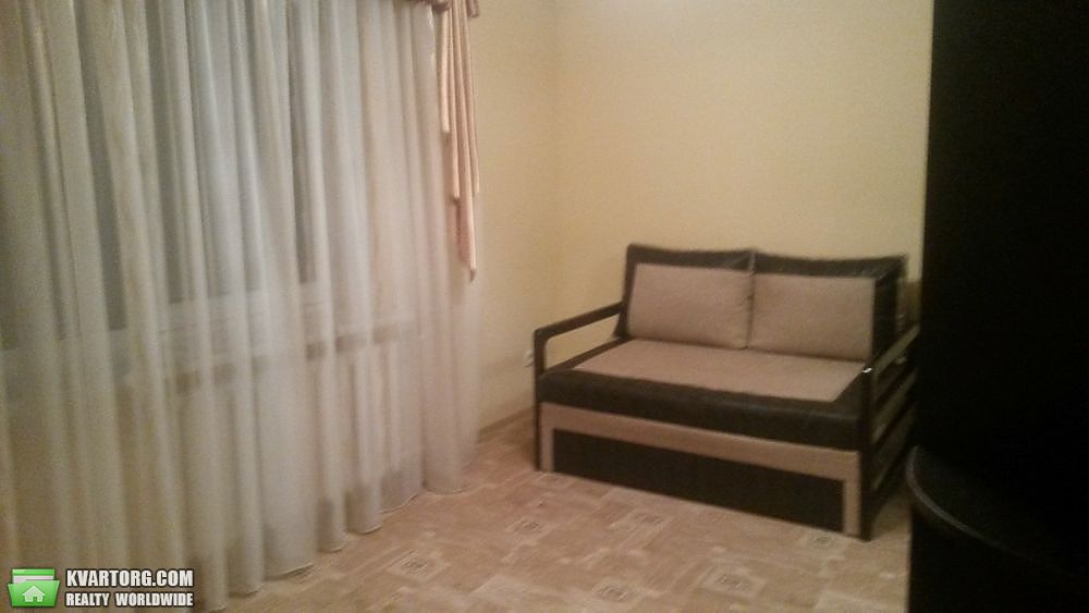 Sell 2-room apartment. Киев, Кирилловская — photo 8