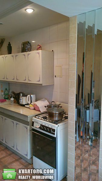Sell 1-room apartment. Киев,  Соломенская пл — photo 4