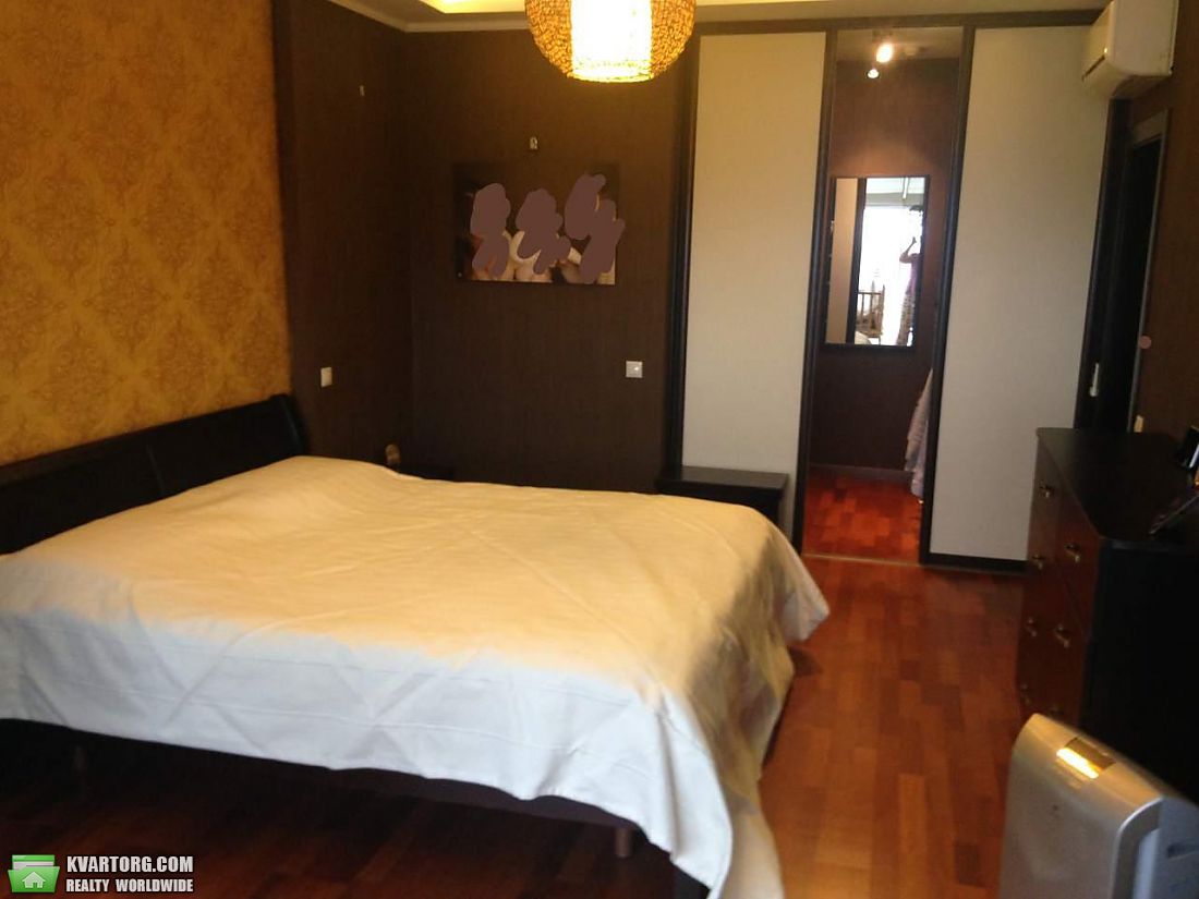 Rent out 4-room apartment. Киев,  Днепровская наб — photo 8