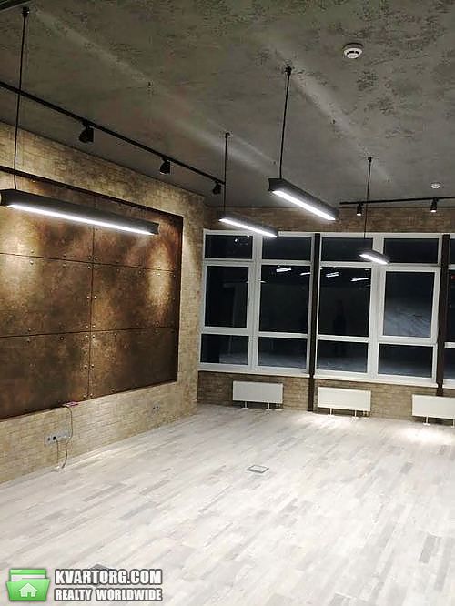 Rent out office. Киев,  Кловский спуск — photo 1