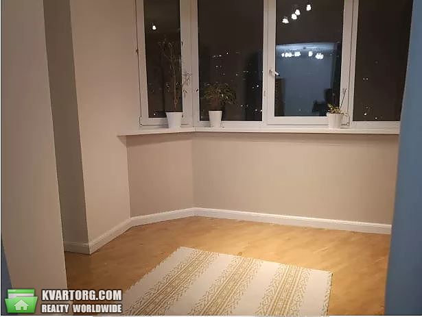 Rent out 3-room apartment. Киев,  Княжий Затон — photo 6