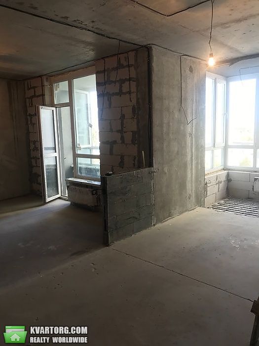 Sell 2-room apartment. Киев,  Каховская — photo 1