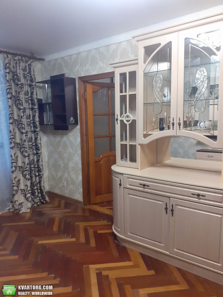 Sell 2-room apartment. Киев,  Соломенская — photo 2