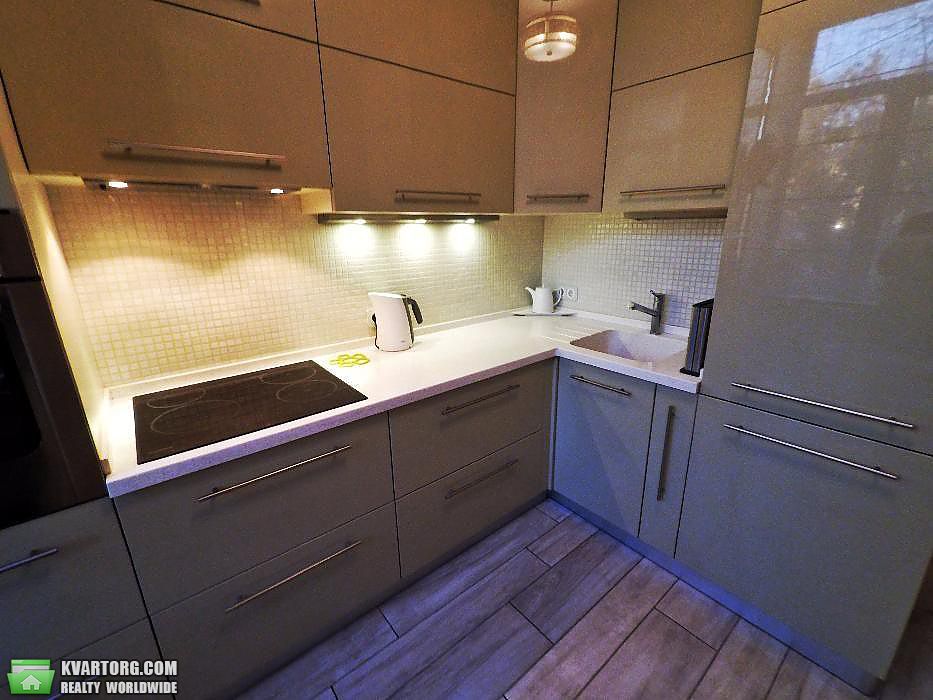 Rent out 2-room apartment. Киев,  Белорусская — photo 6