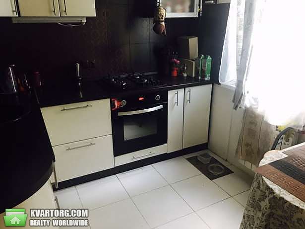 Sell 2-room apartment. Киев,  Ереванская — photo 1