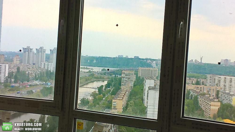 Sell 3-room apartment. Киев, Соборности пр — photo 2