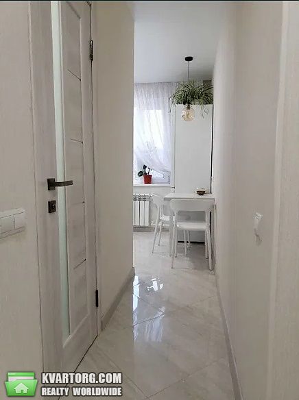 Rent out 2-room apartment. Киев,  Наумова — photo 1