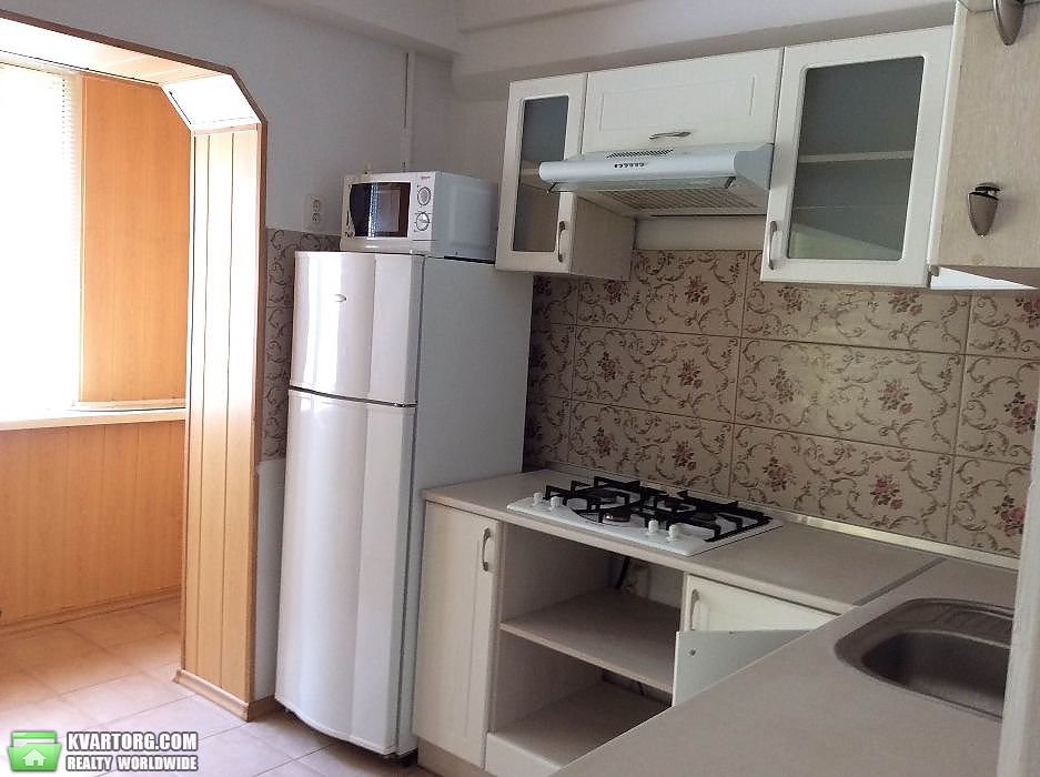Sell 1-room apartment. Киев,  Никольско-Слободская — photo 2