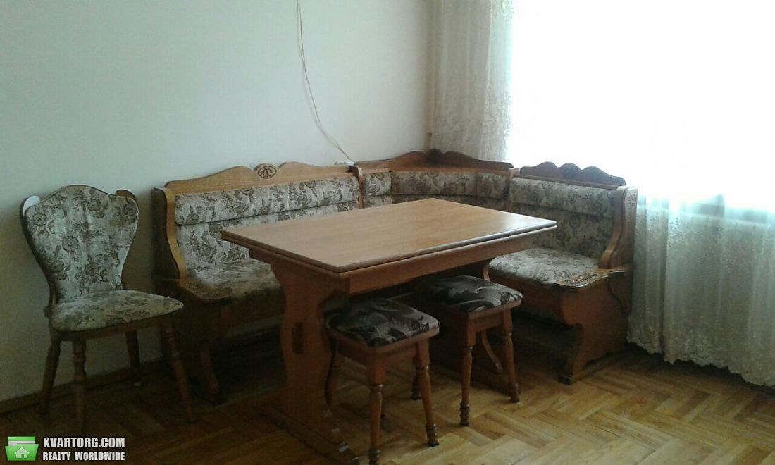 Rent out 2-room apartment. Киев,  Сечевых Стрельцов — photo 8