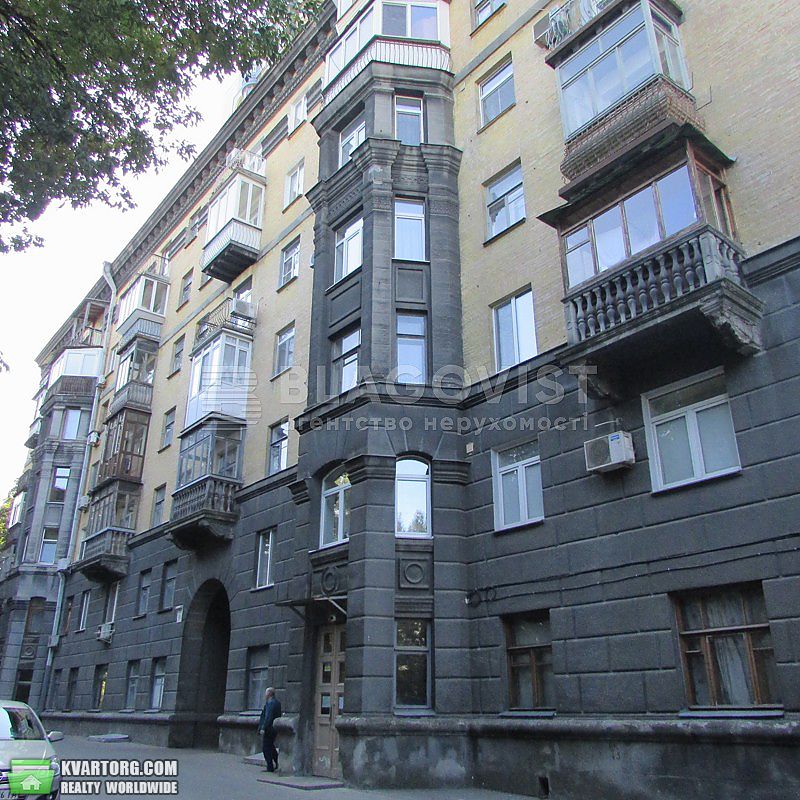 Rent out 2-room apartment. Киев,  Институтская — photo 2